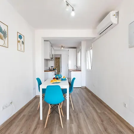 In The Historic Centre Of Apartament Malaga